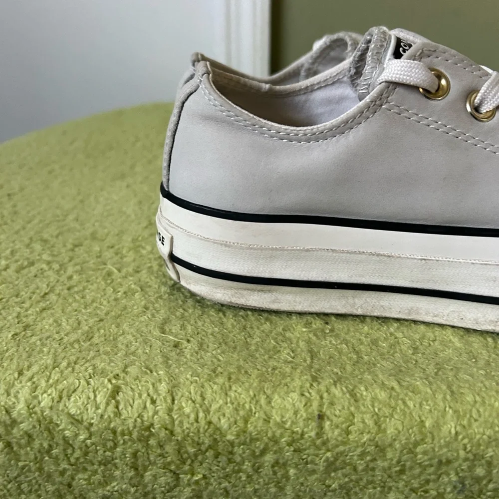 Converse Platform Pale Grey Leather Low Top Women’s Sneakers Sz 6.5 - Picture 4 of 14
